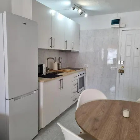 Апартаменты Torres Del Sol 12th Floor Teide And Atlantic View - Americas Плая-де-лас-Америкас